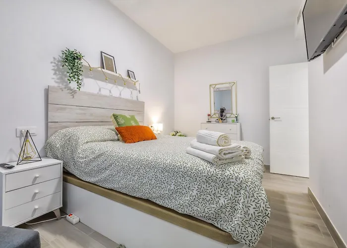 Aires De Azahar & Parking Incluido *